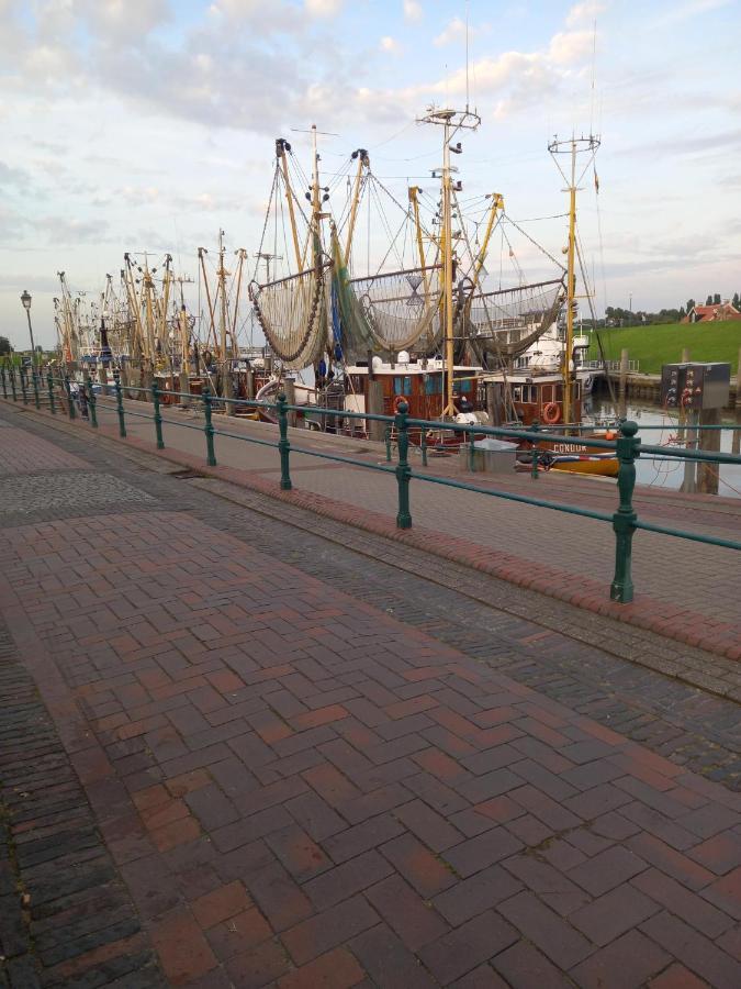 *Engels - Ferienwohnungen Krummhörn Extérieur photo